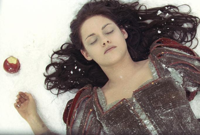 Snow White And The Huntsman Thinking Faith The Online Journal