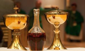 Picture of eucharistic gifts